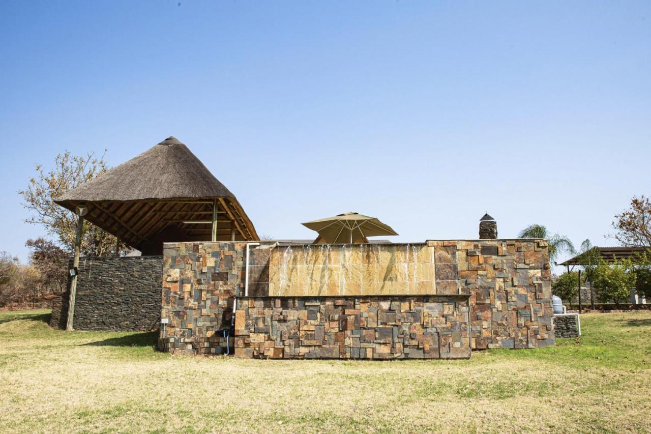 Tholo Manzi Private Game Farm Villa Zeerust Buitenkant foto