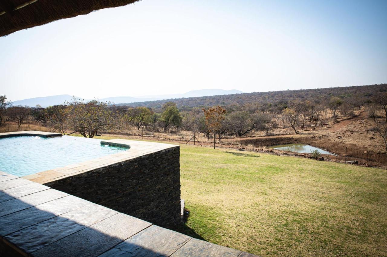 Tholo Manzi Private Game Farm Villa Zeerust Buitenkant foto