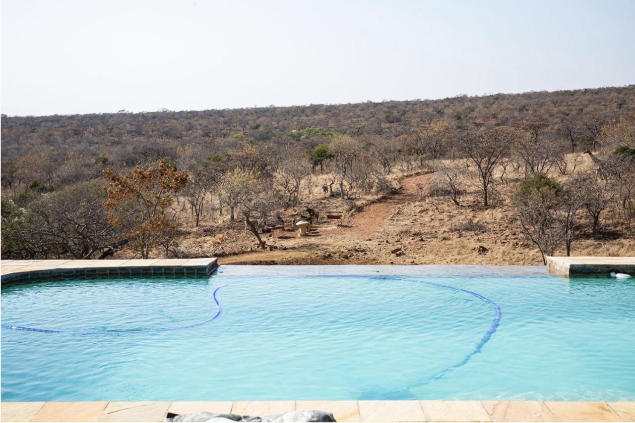 Tholo Manzi Private Game Farm Villa Zeerust Buitenkant foto