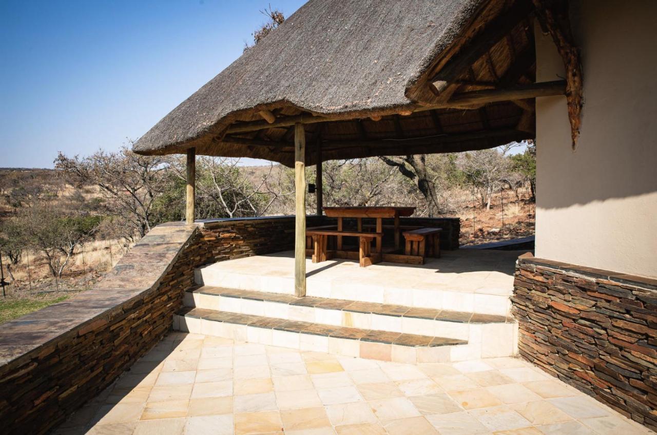 Tholo Manzi Private Game Farm Villa Zeerust Buitenkant foto