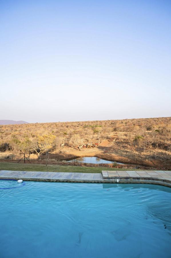 Tholo Manzi Private Game Farm Villa Zeerust Buitenkant foto